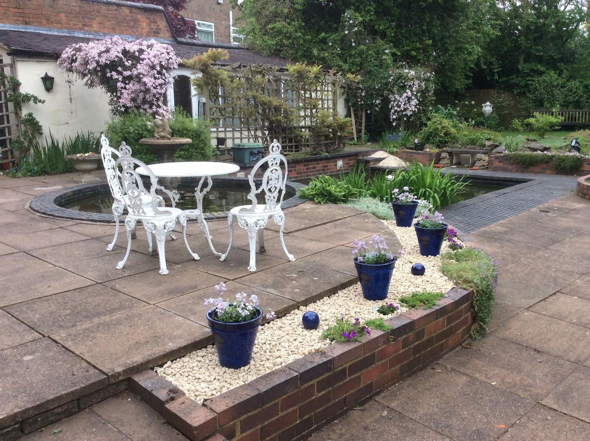 Chapel House 5* Atherstone