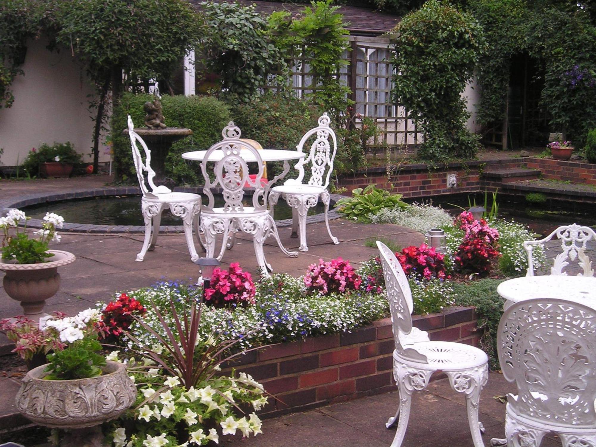 Hotel Chapel House