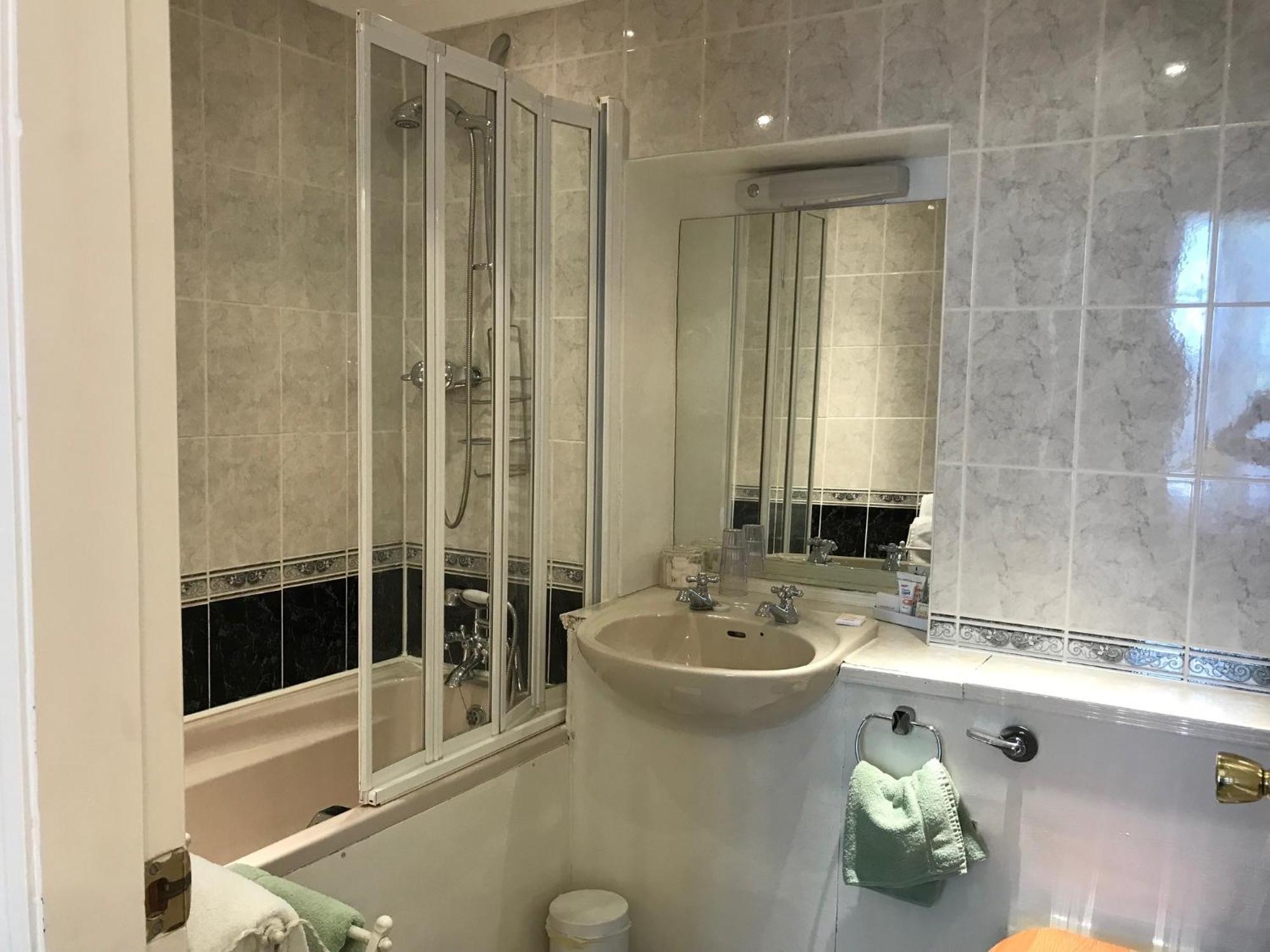 Chapel House Hotel Atherstone