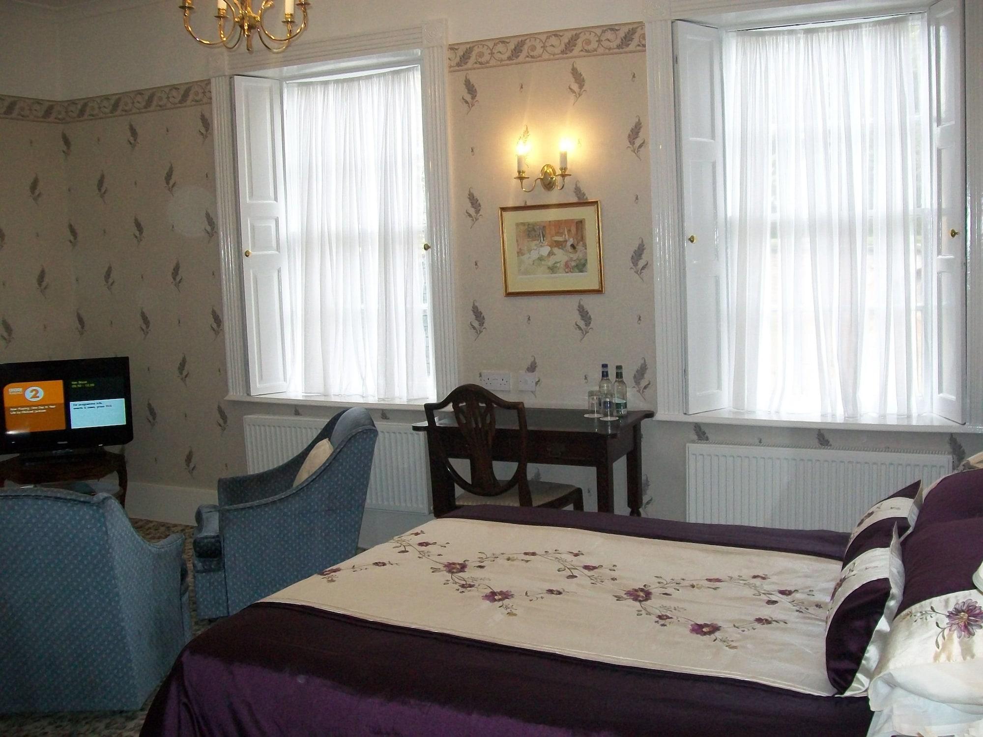 Chapel House Отель