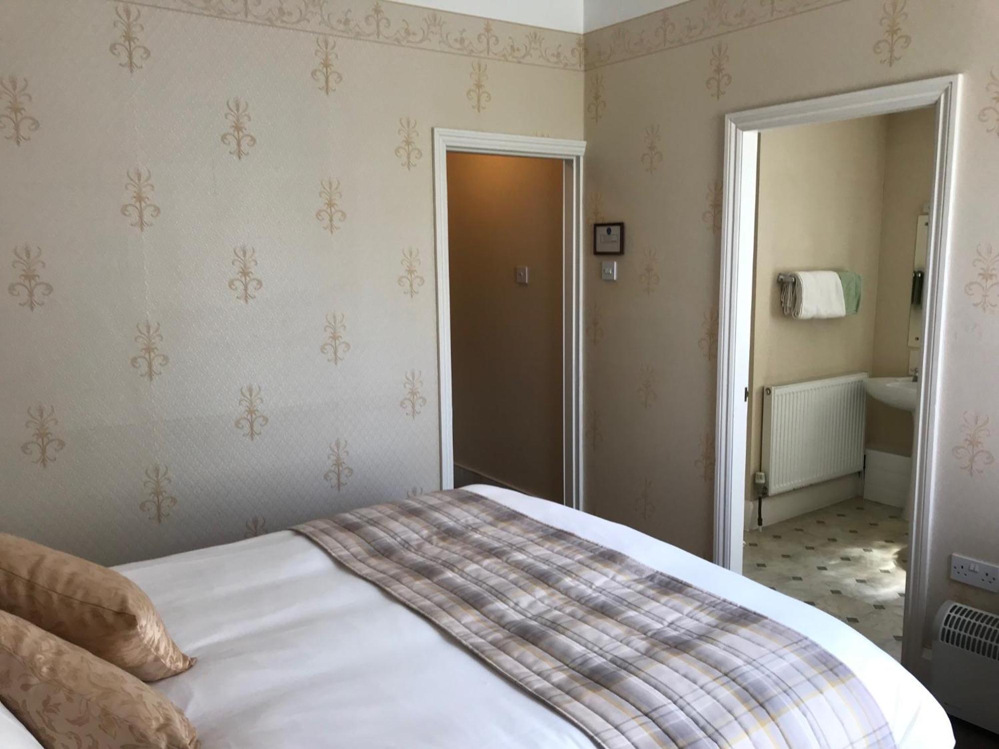 Hotel Chapel House 5*